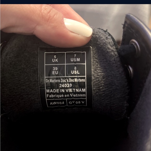 Doc Marten’s 1460 DM’s Wintergrip Lace Up Boots - Slip Resistant - Picture 3 of 3